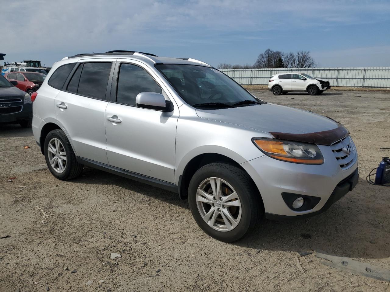 2011 Hyundai Santa Fe - Image 4