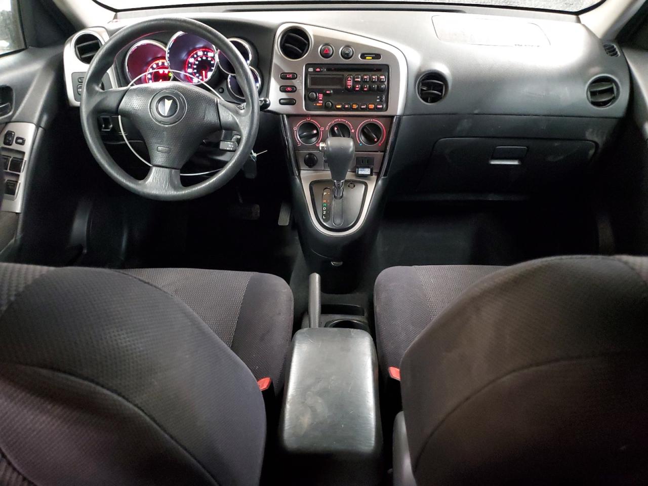 2006 Pontiac Vibe - Image 8