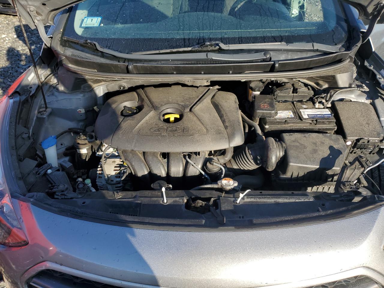 2017 Hyundai Elantra - Image 11
