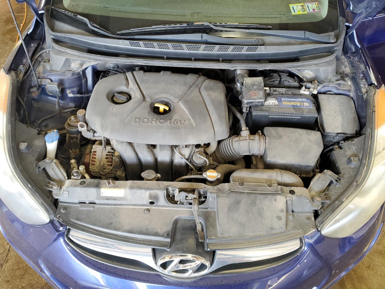 2011 Hyundai Elantra - Image 11