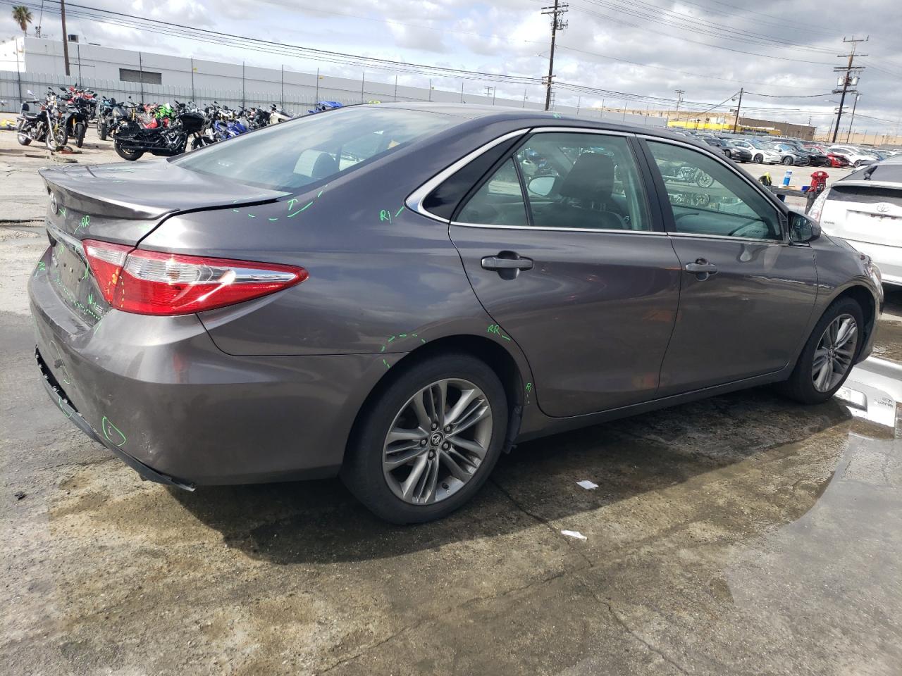 2015 Toyota Camry - Image 3