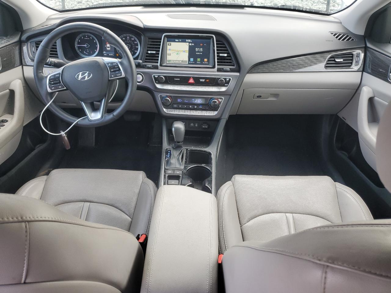 2018 Hyundai Sonata - Image 8
