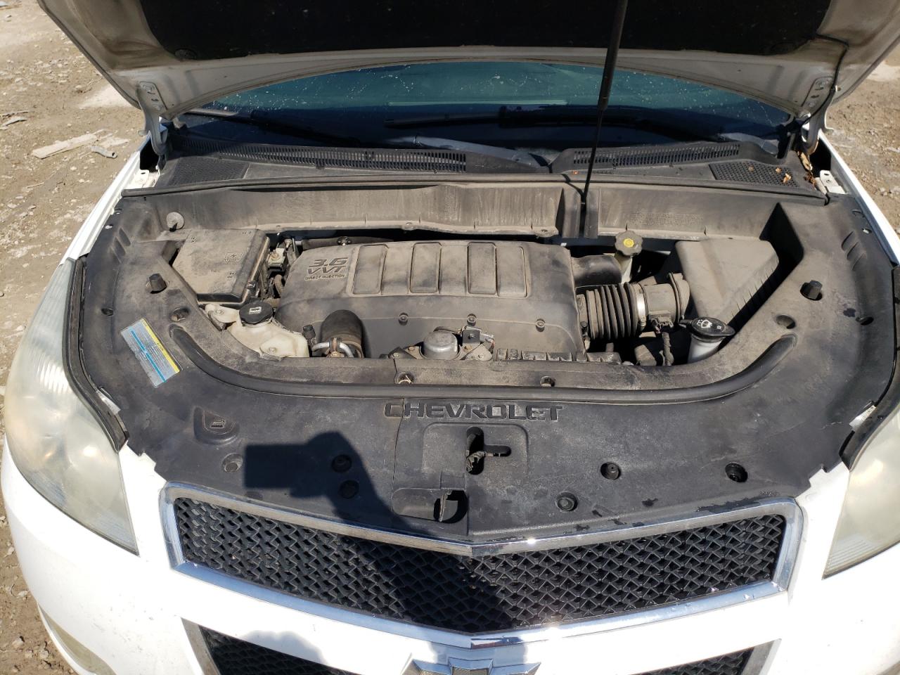 2009 Chevrolet Traverse - Image 12