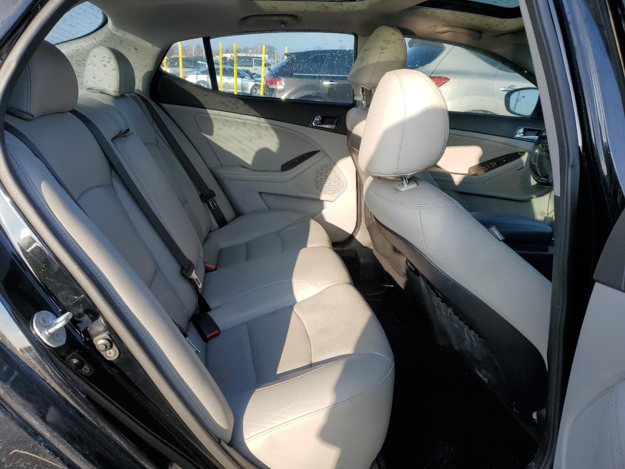 2014 Kia Optima - Image 10