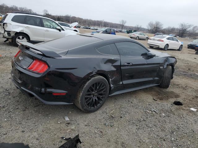  FORD MUSTANG 2019 Czarny