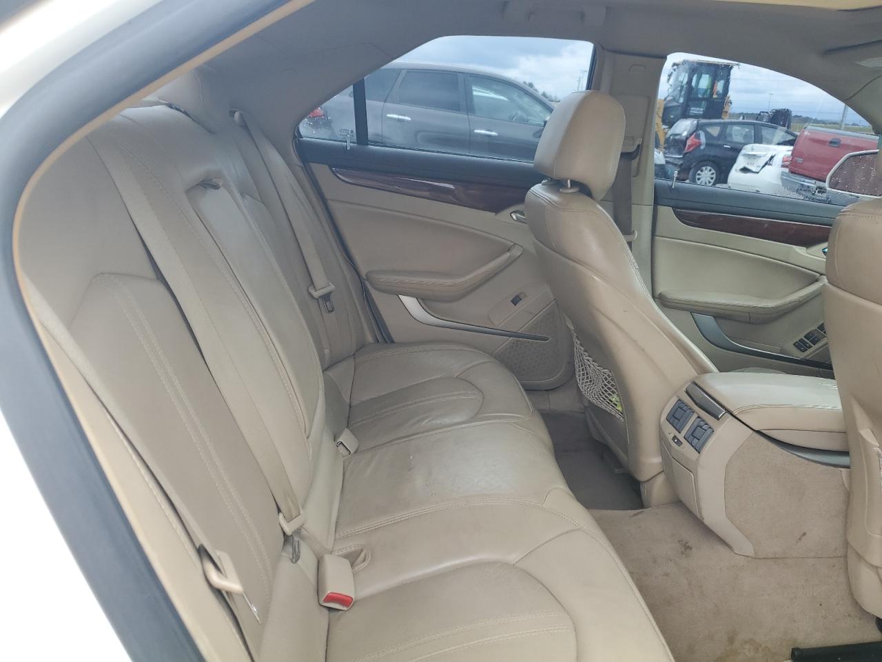 2009 Cadillac CTS - Image 10