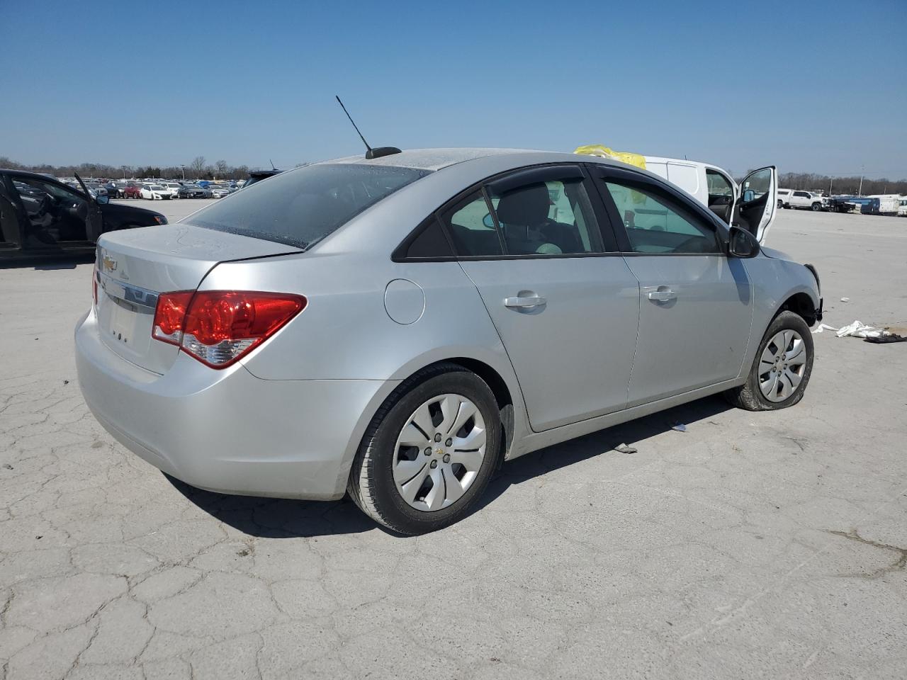 2015 Chevrolet Cruze - Image 3
