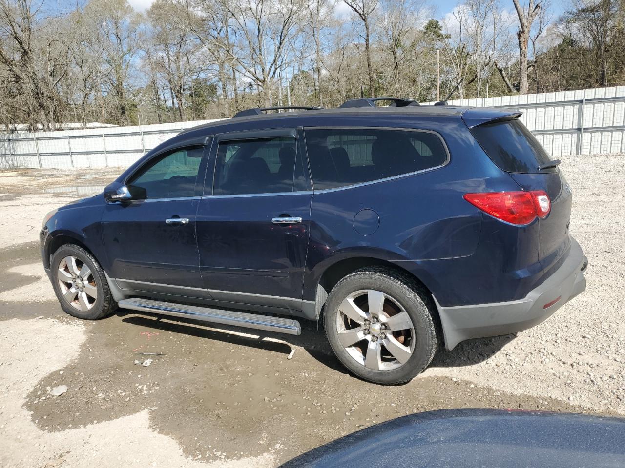 2012 Chevrolet Traverse - Image 2