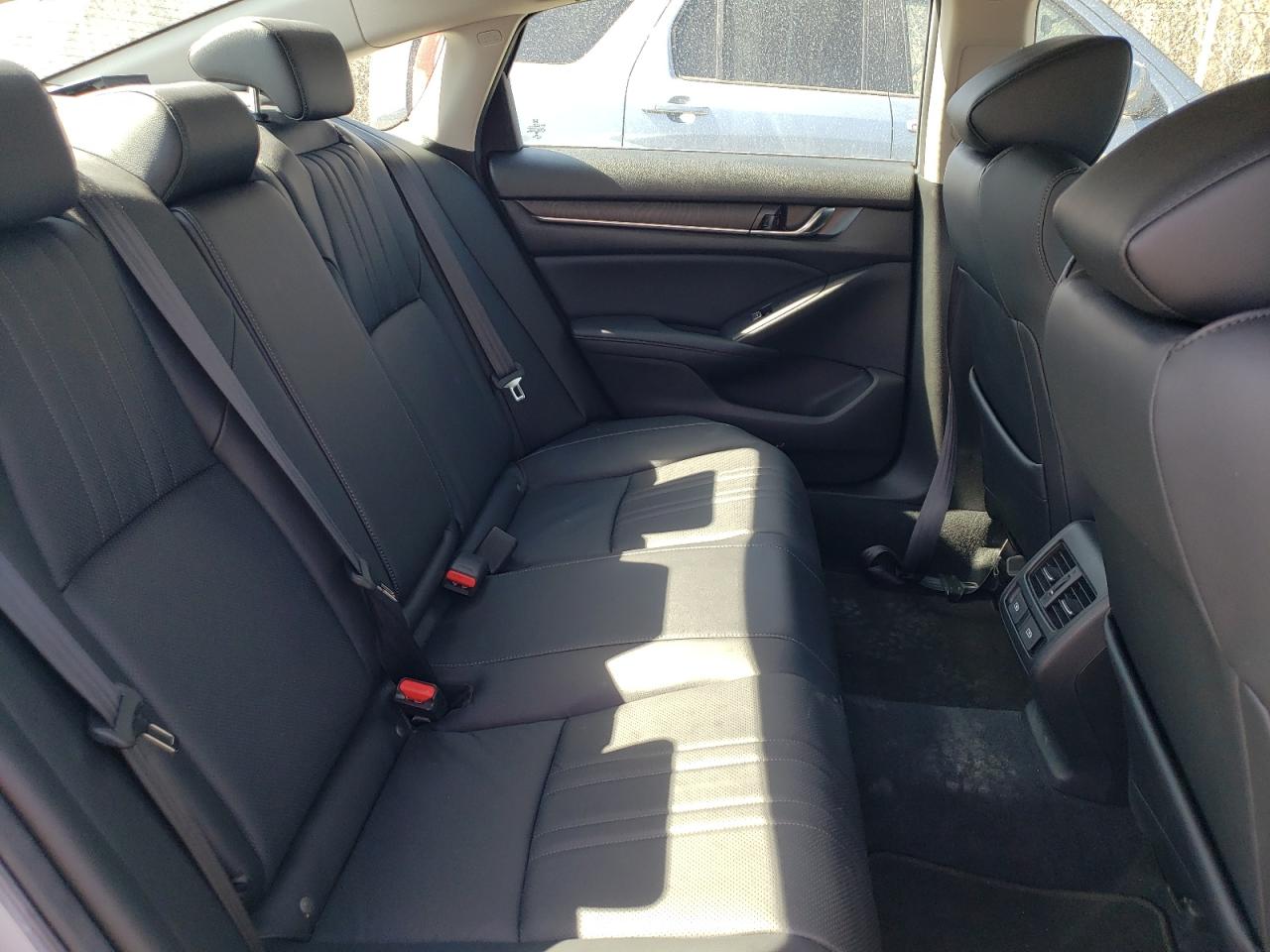2022 Honda Accord - Image 10