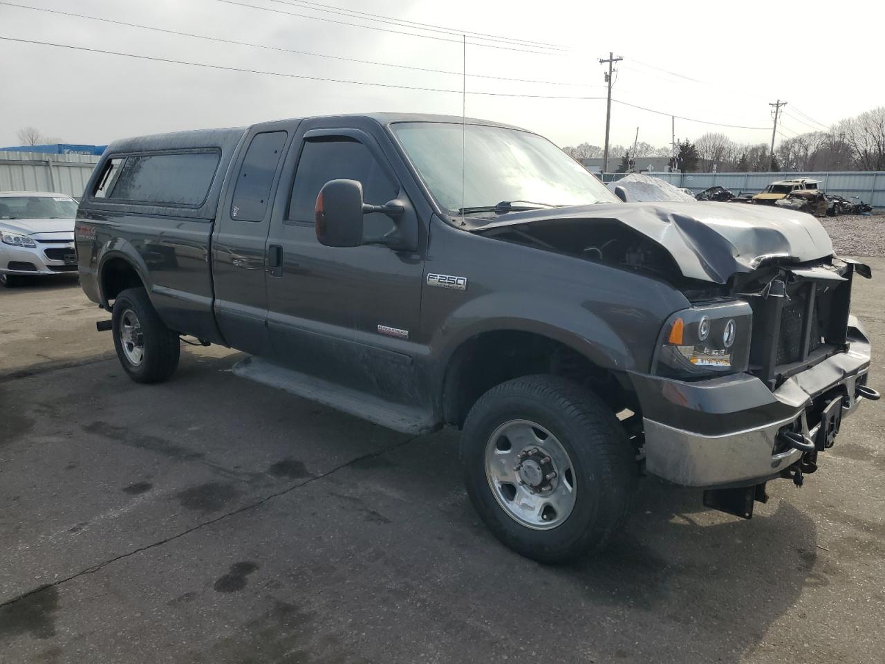 2005 Ford F250 - Image 4