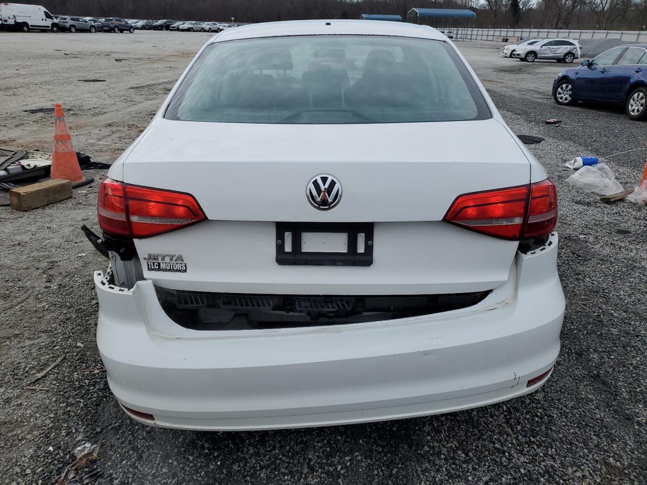 2015 Volkswagen Jetta - Image 6