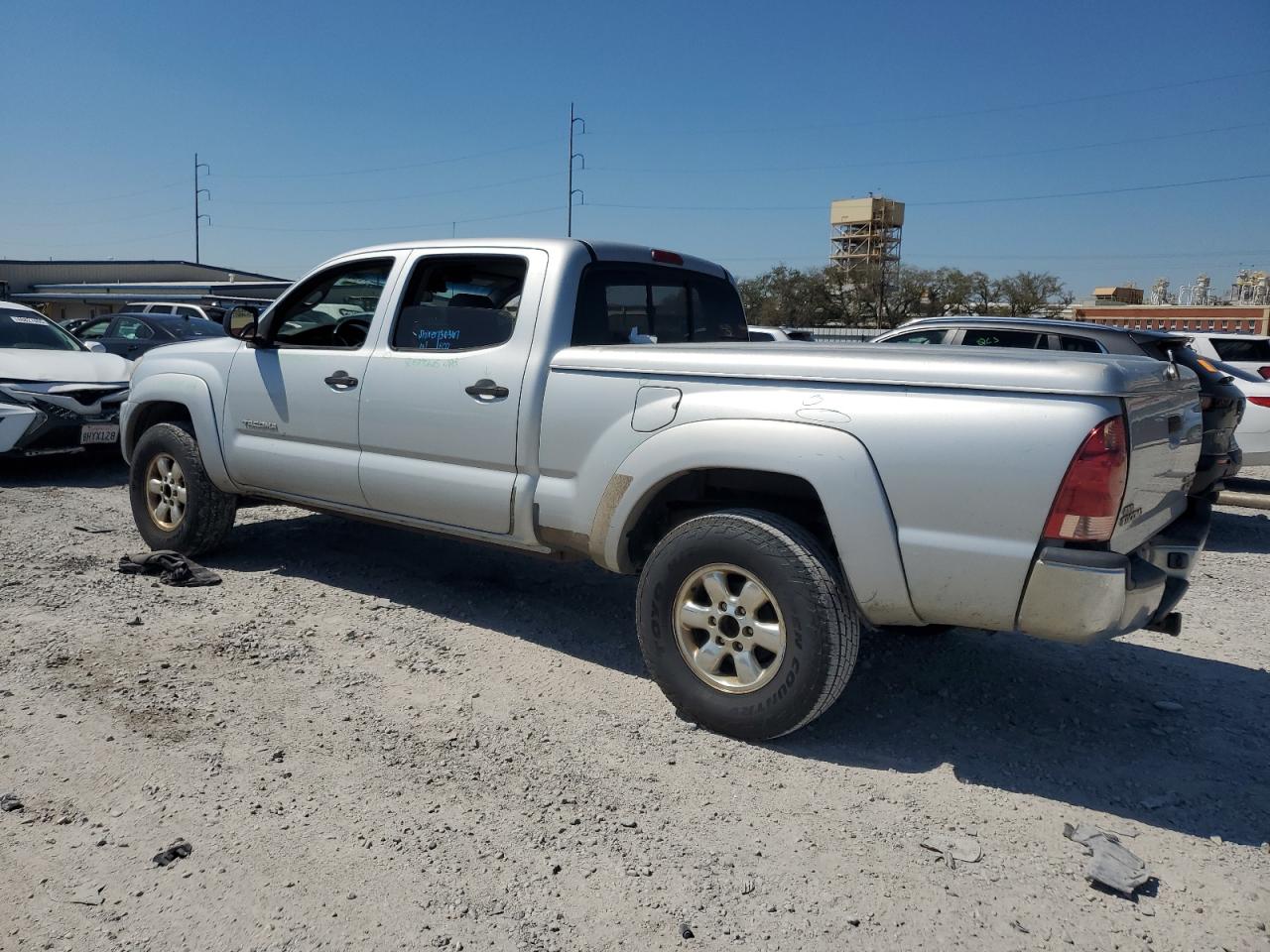 2006 Toyota Tacoma - Image 2