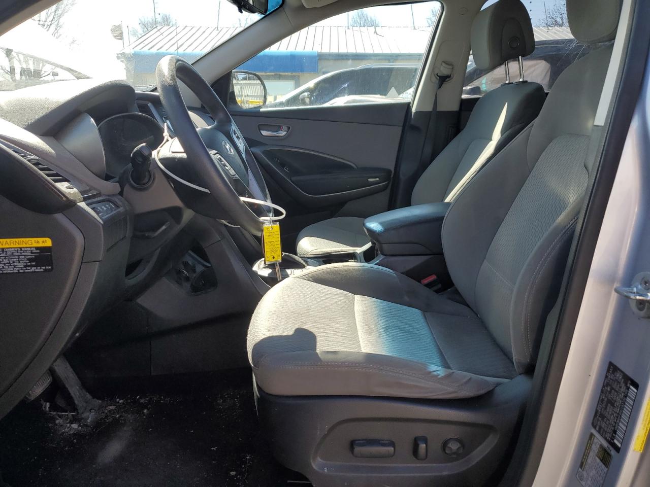 2017 Hyundai Santa Fe - Image 7