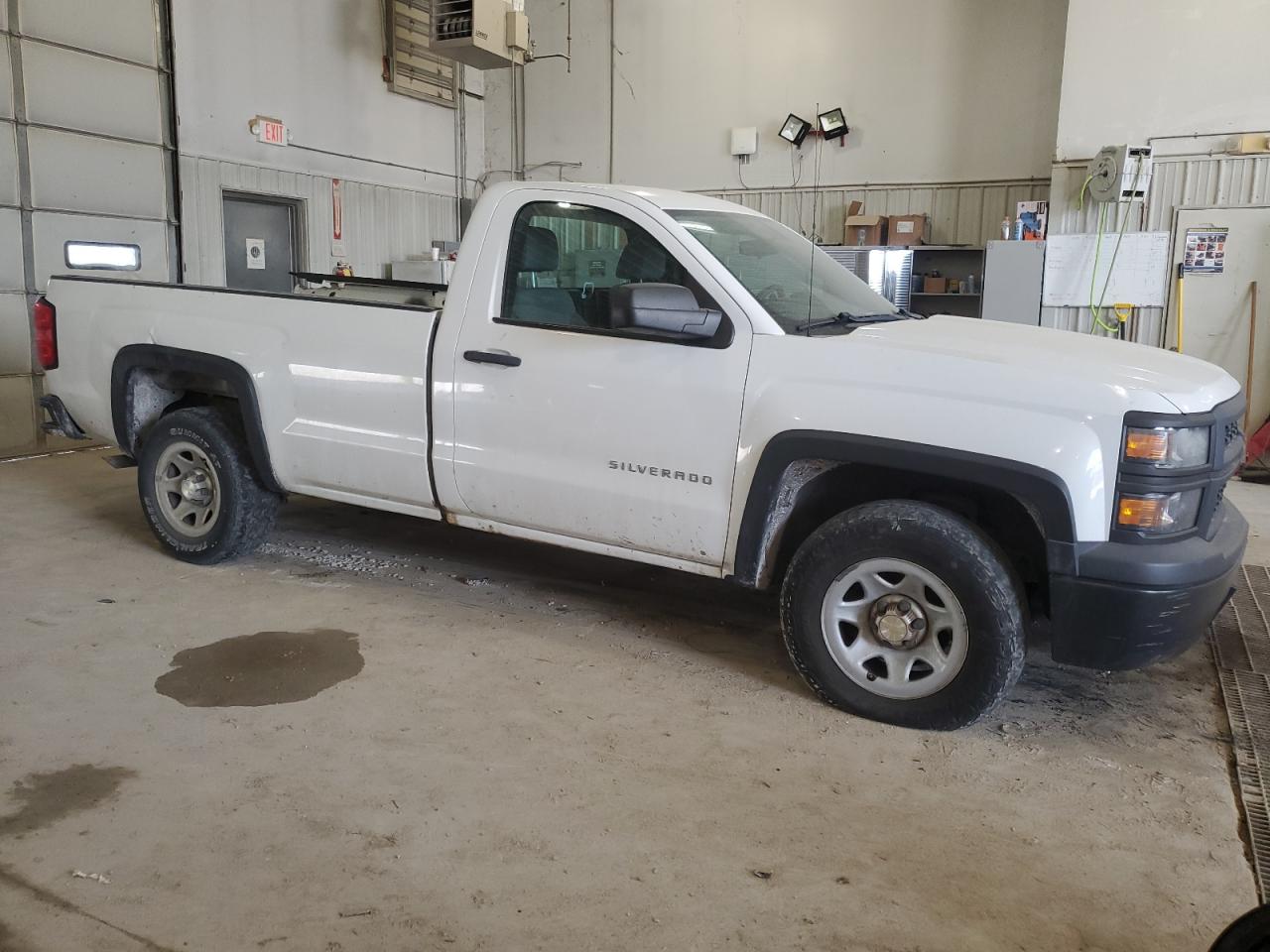 2014 Chevrolet Silverado - Image 4