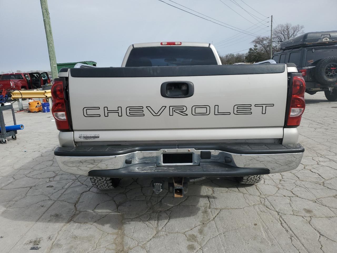 2006 Chevrolet Silverado - Image 6