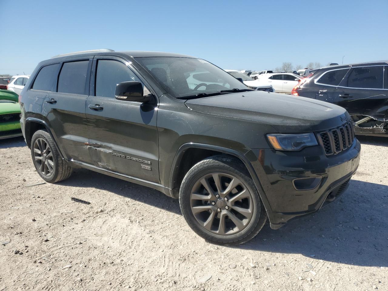 2016 Jeep Grand Cherokee - Image 4