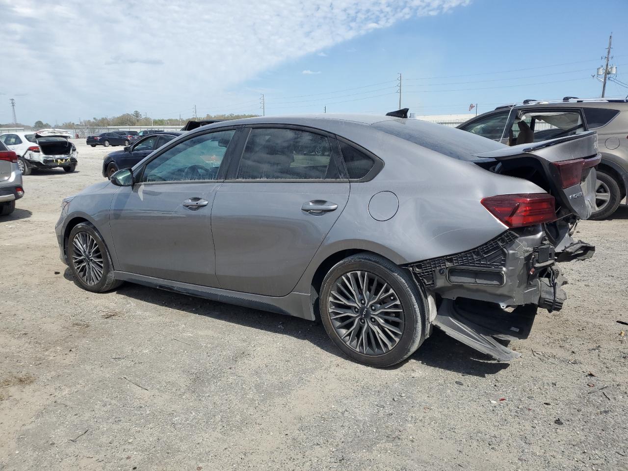 2023 Kia Forte - Image 2