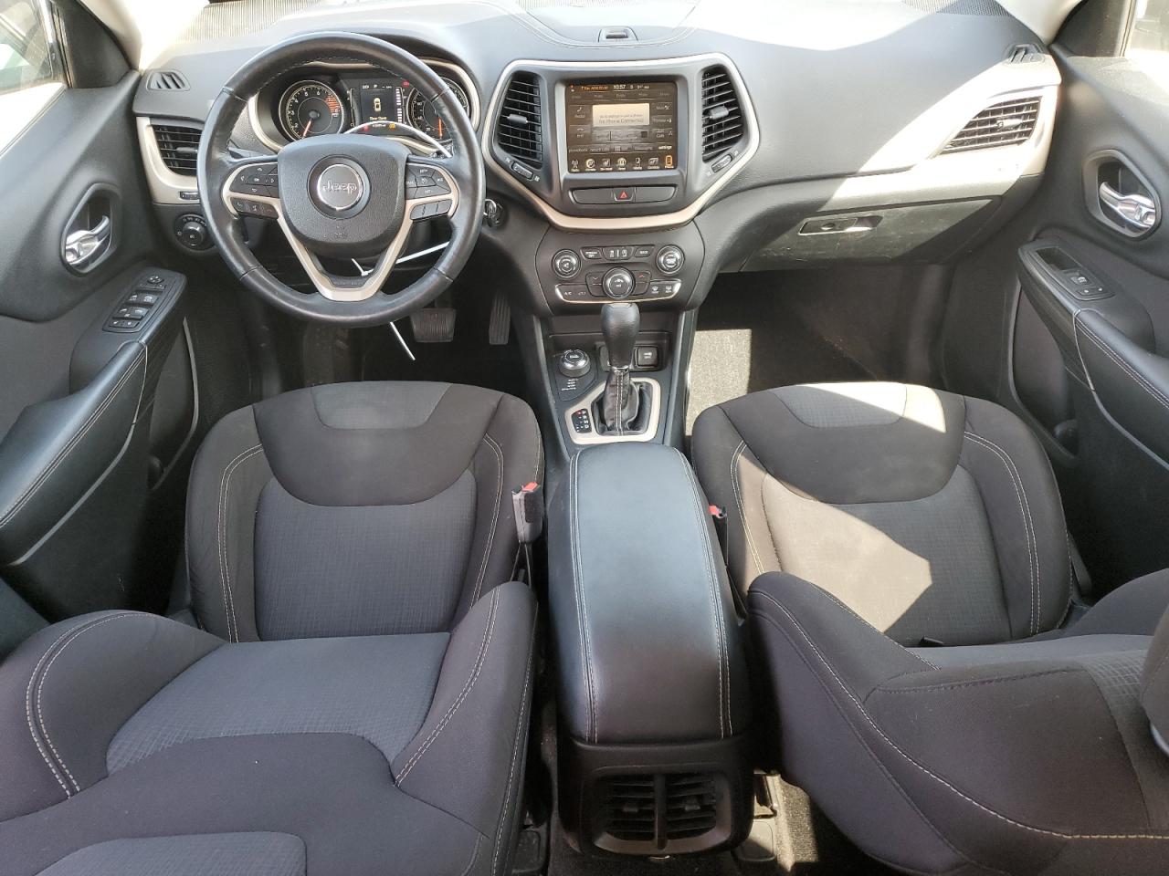 2016 Jeep Grand Cherokee - Image 8