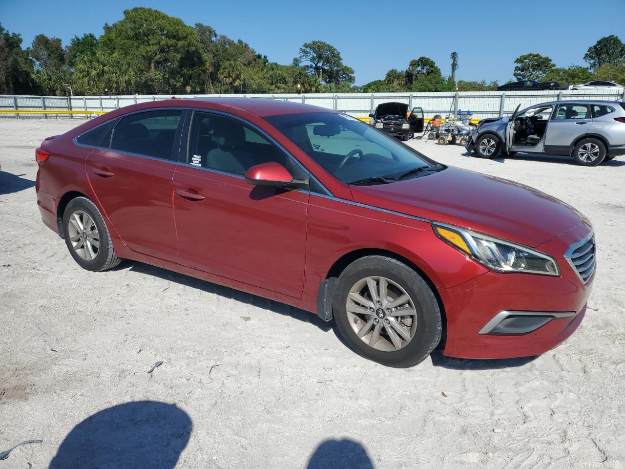 2016 Hyundai Sonata - Image 4