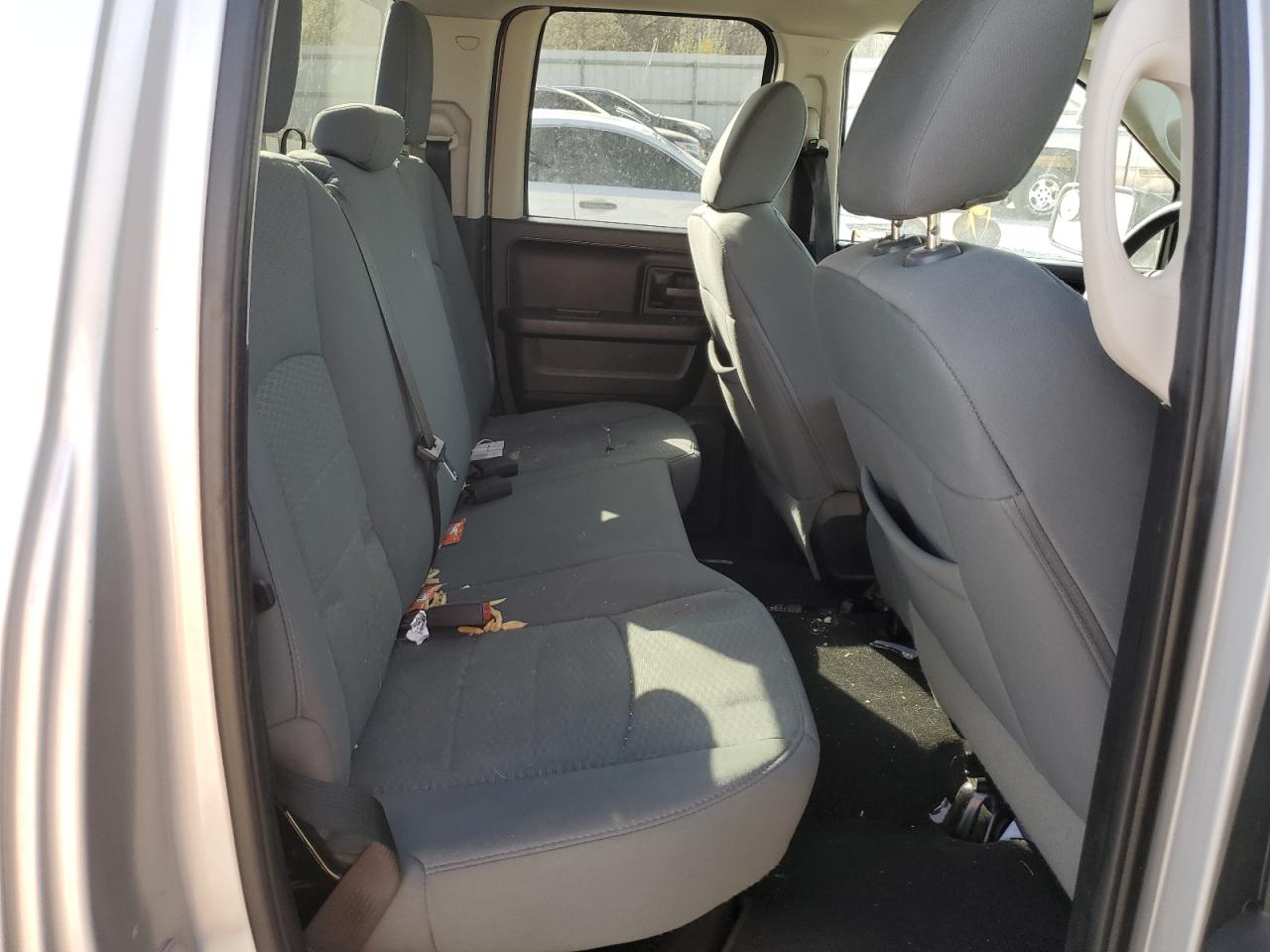 2013 RAM 1500 - Image 10