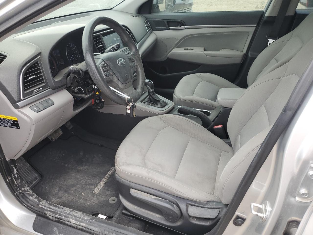2017 Hyundai Elantra - Image 7