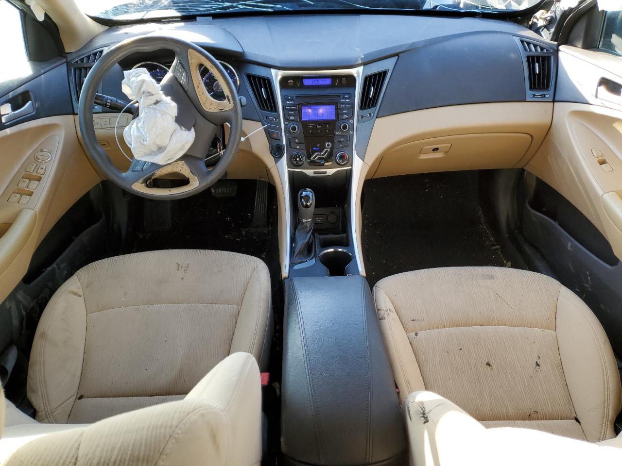 2012 Hyundai Sonata - Image 8