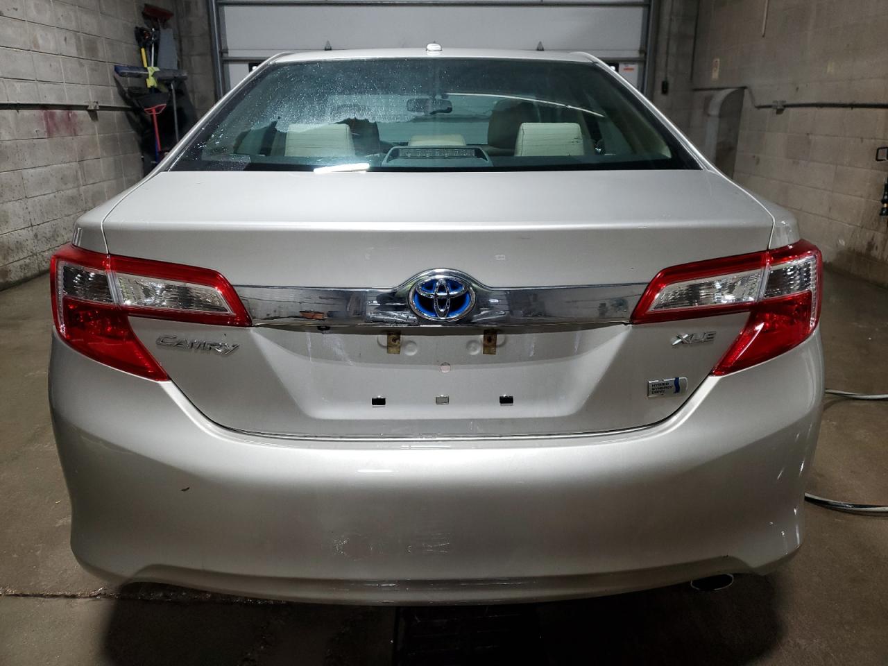 2013 Toyota Camry - Image 6