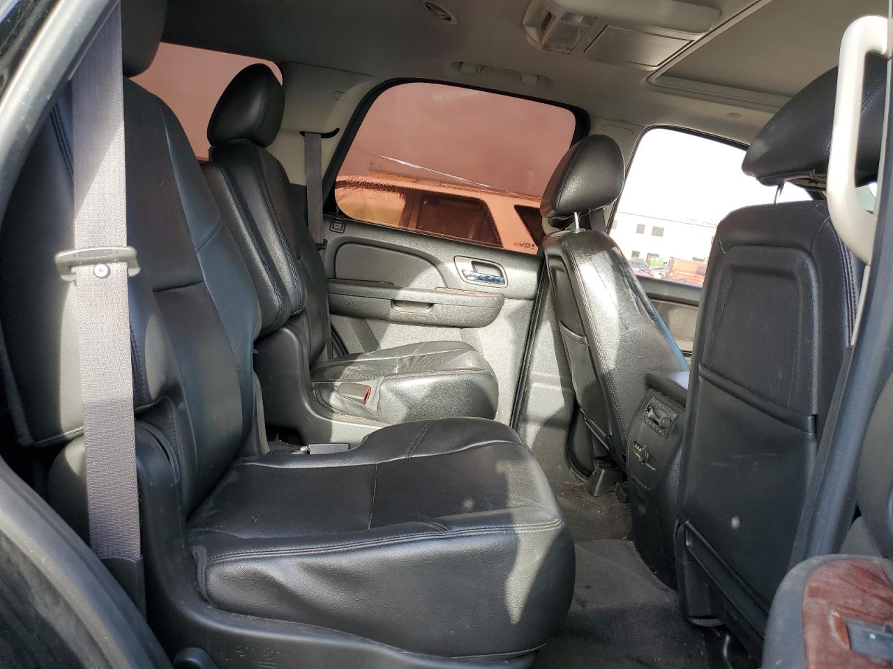2013 Chevrolet Tahoe - Image 10