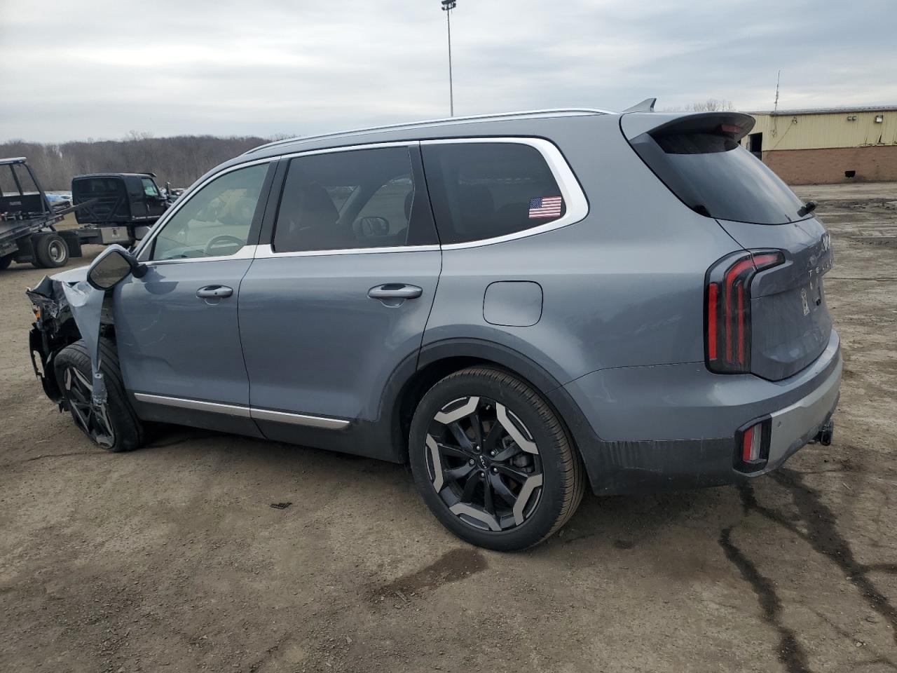 2024 Kia Telluride - Image 2