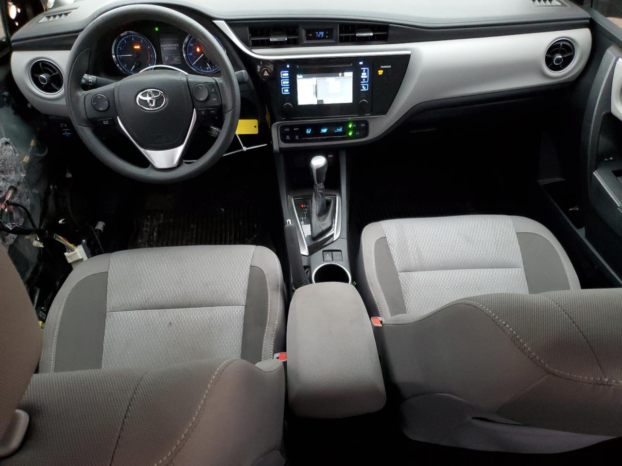 2017 Toyota Corolla - Image 8