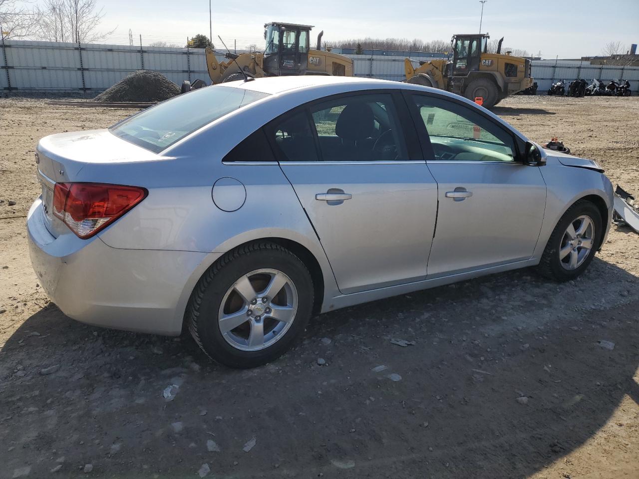 2011 Chevrolet Cruze - Image 3