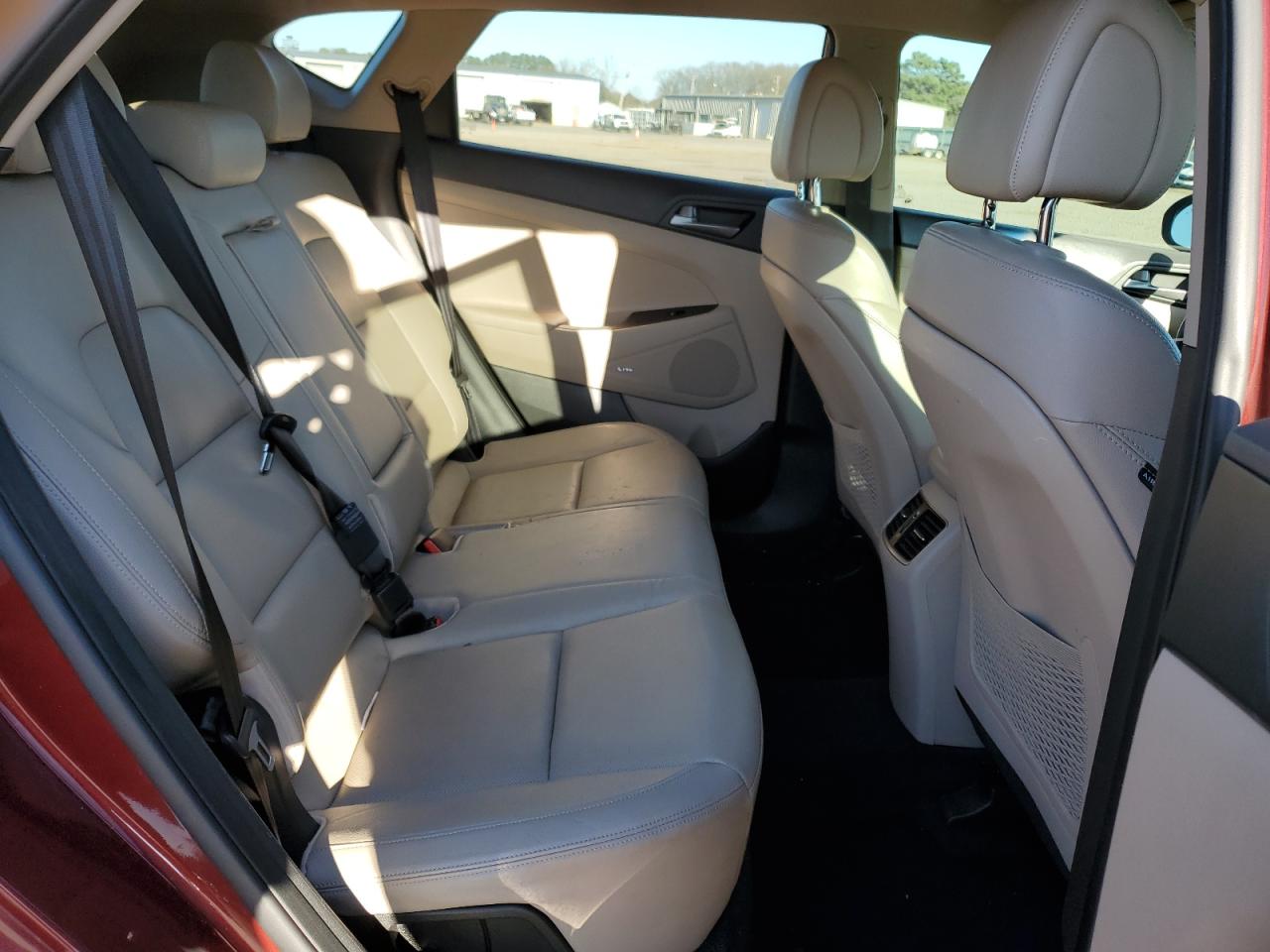 2017 Hyundai Tucson - Image 11