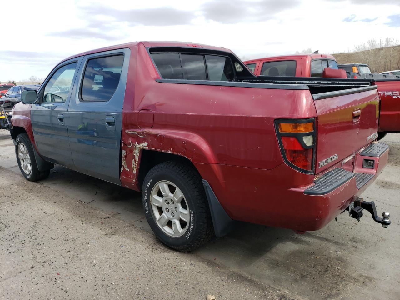 2006 Honda Ridgeline - Image 2