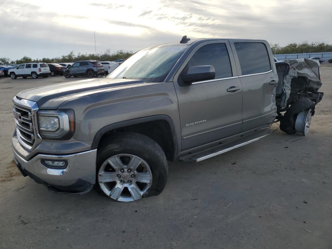 2017 Gmc Sierra C1500 Sle for Sale in Fresno, CA - All Over