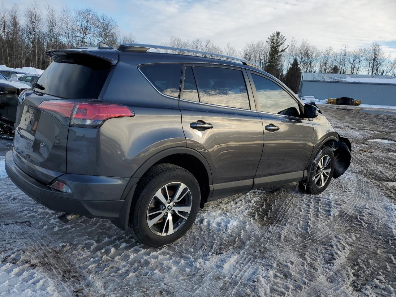 2018 Toyota RAV 4 - Image 3