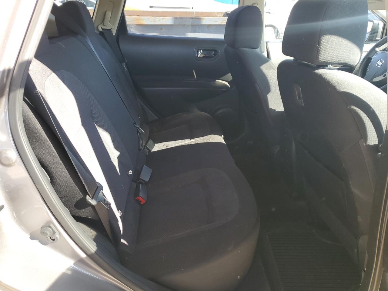2013 Nissan Rogue - Image 10