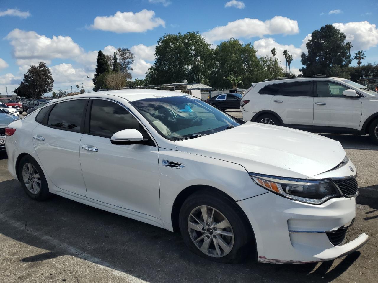 2016 Kia Optima - Image 4