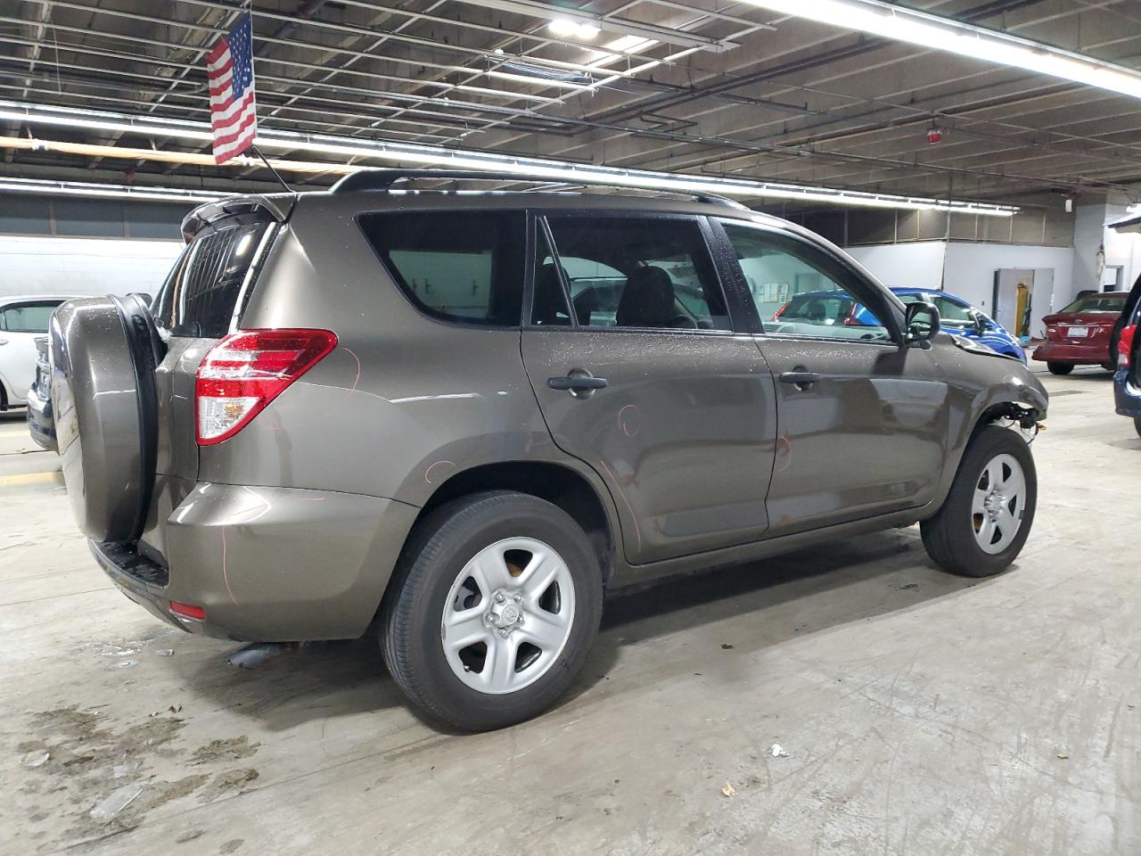 2011 Toyota RAV 4 - Image 3