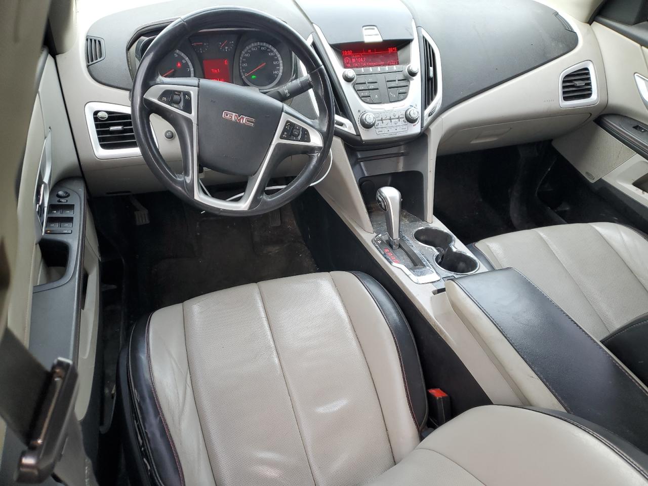 2011 GMC Terrain - Image 8
