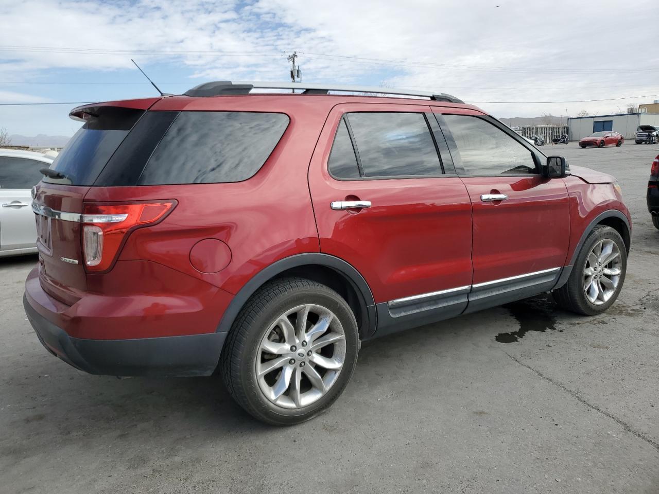 2015 Ford Explorer - Image 3