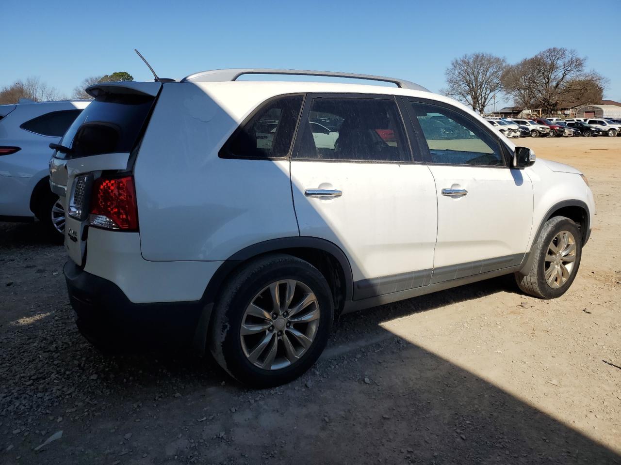 2011 Kia Sorento - Image 3