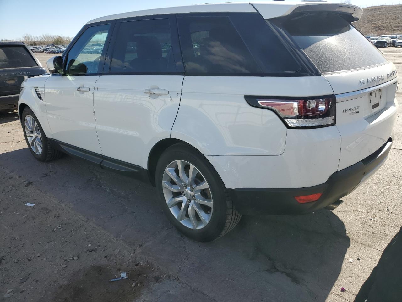2016 Land Rover Range Rover - Image 2