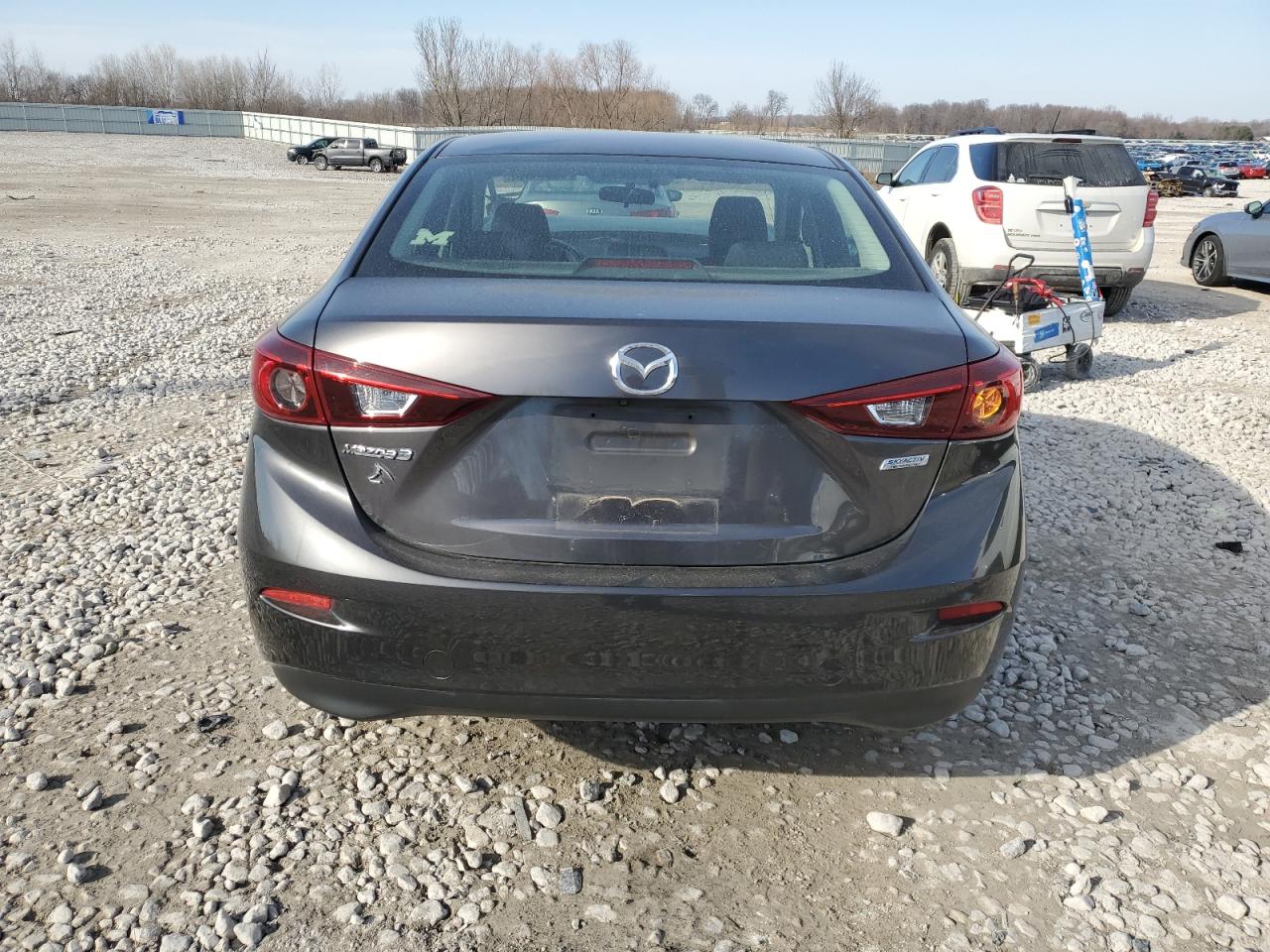 2017 Mazda 3 - Image 6