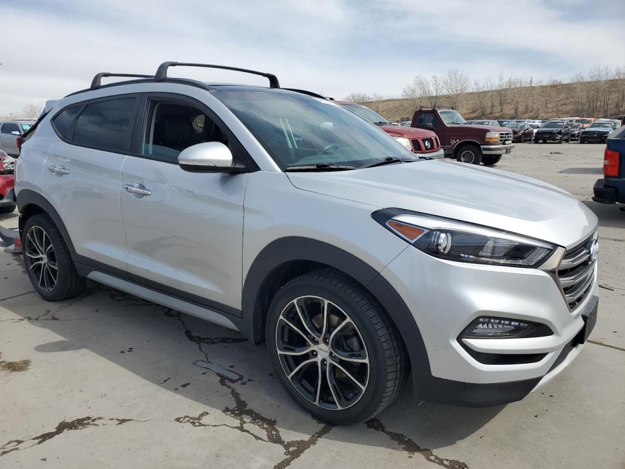 2017 Hyundai Tucson - Image 4