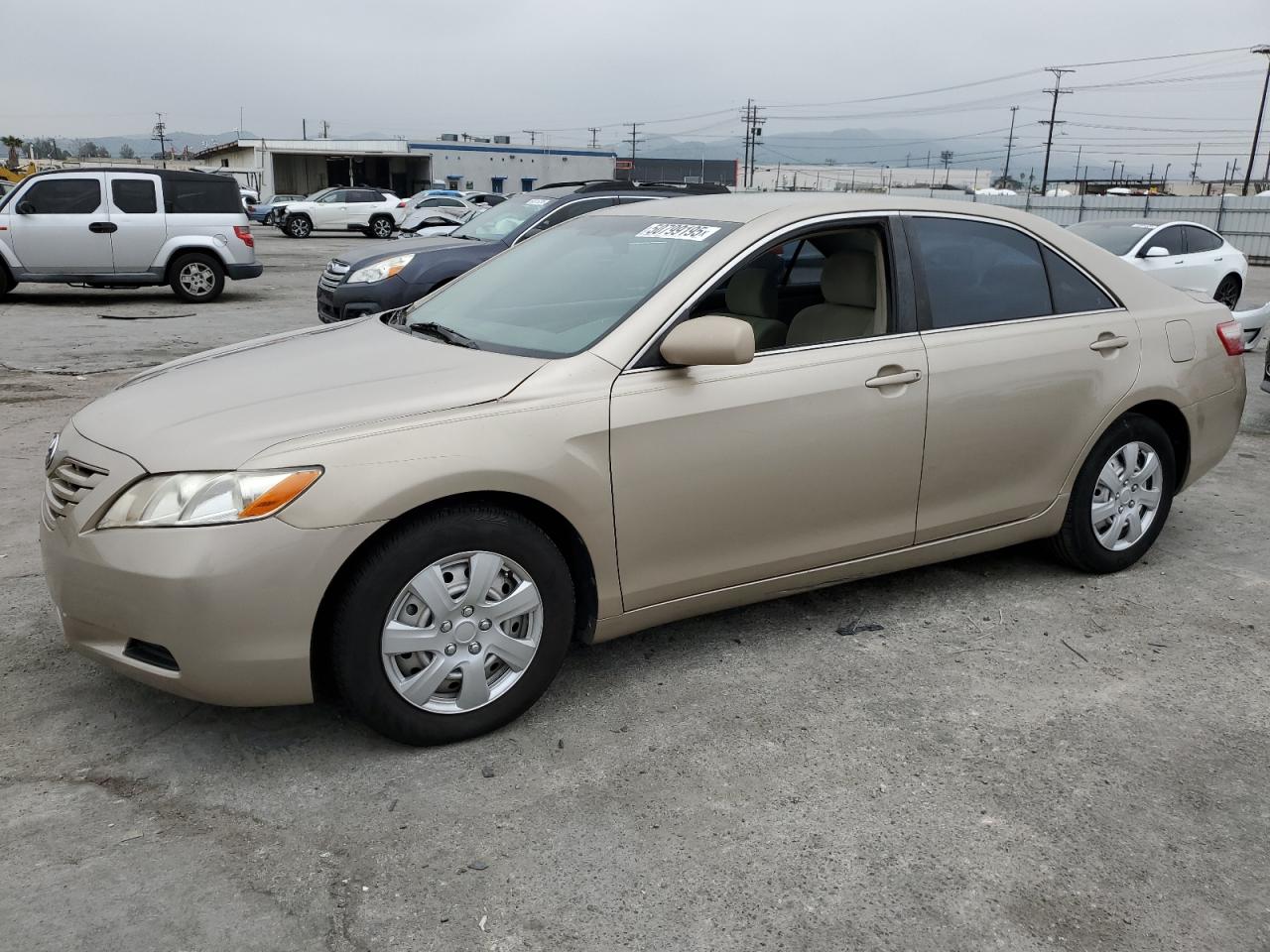 2008 Toyota Camry Ce იყიდება Sun Valley-ში, CA - Vandalism