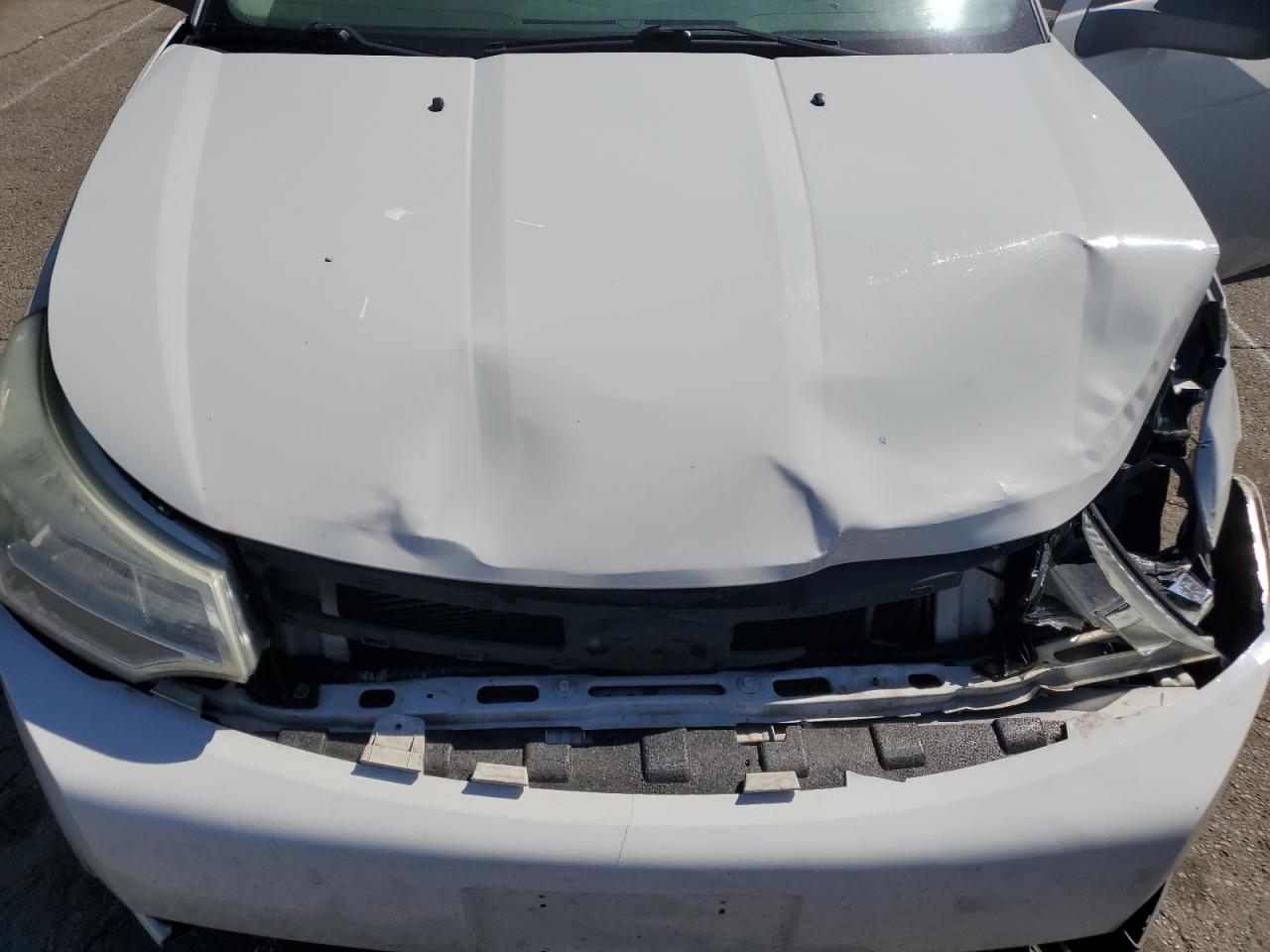 2009 Ford Focus - Image 13