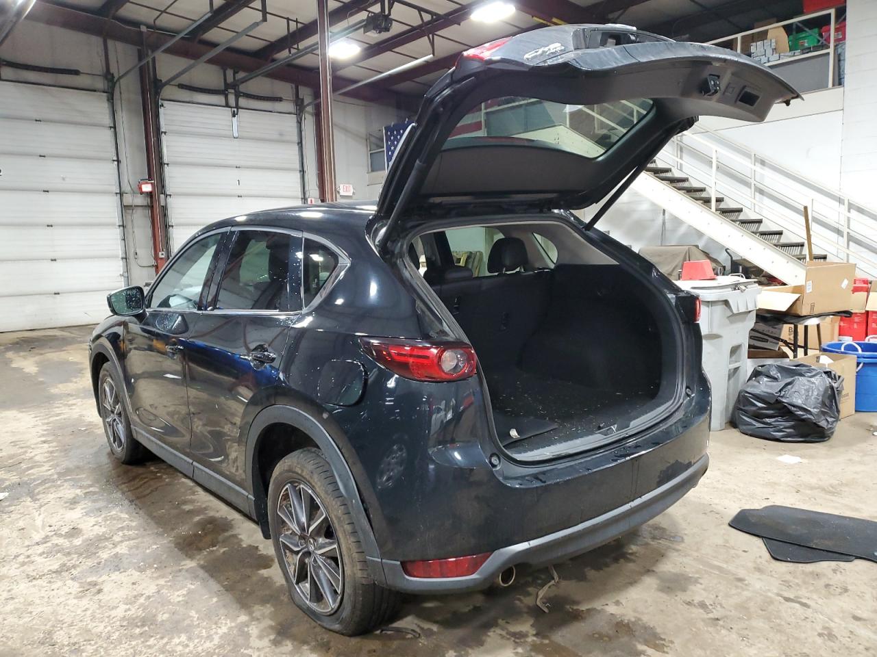 2017 Mazda CX-5 - Image 2