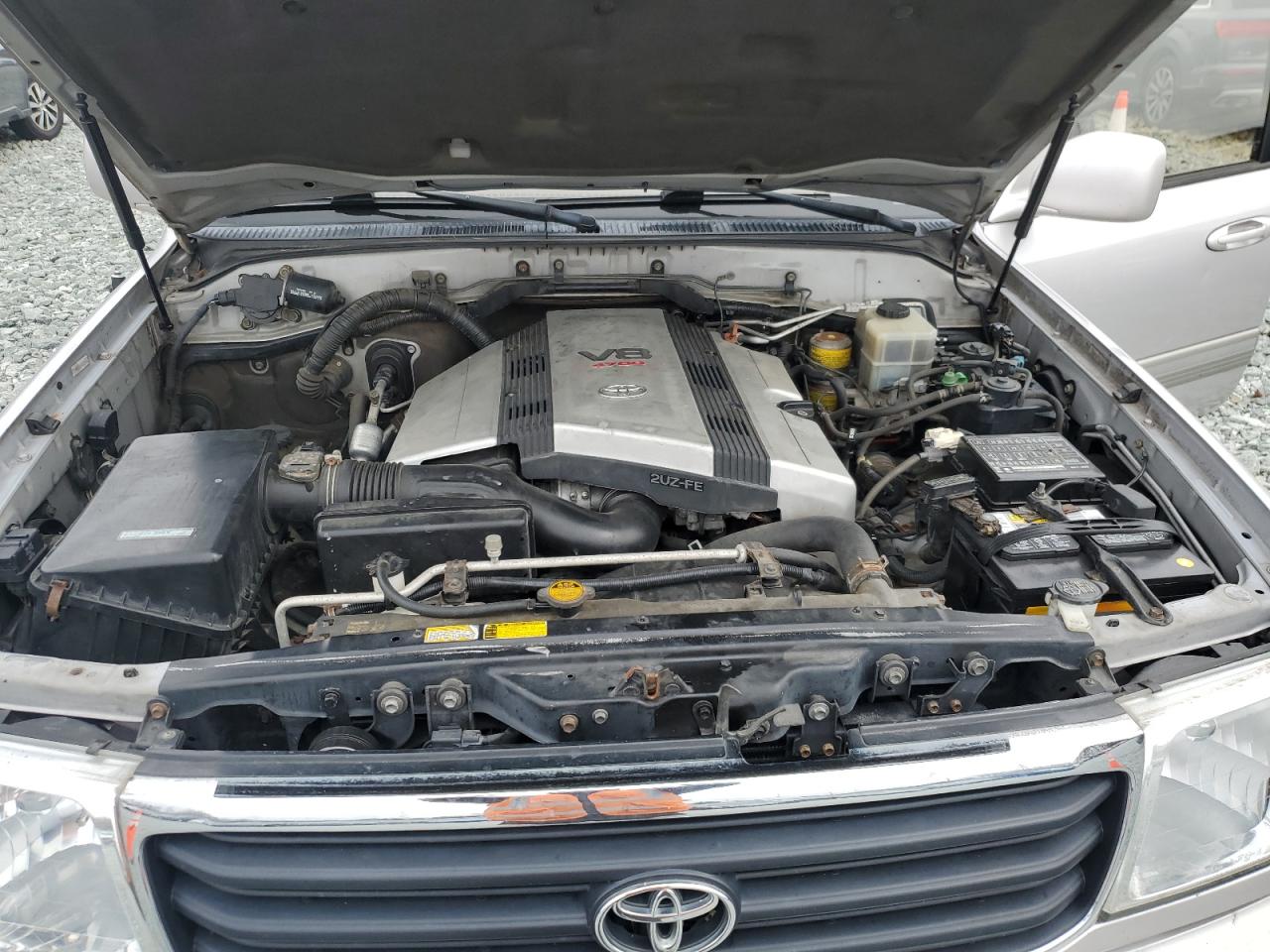 2001 Toyota Land Cruiser - Image 13
