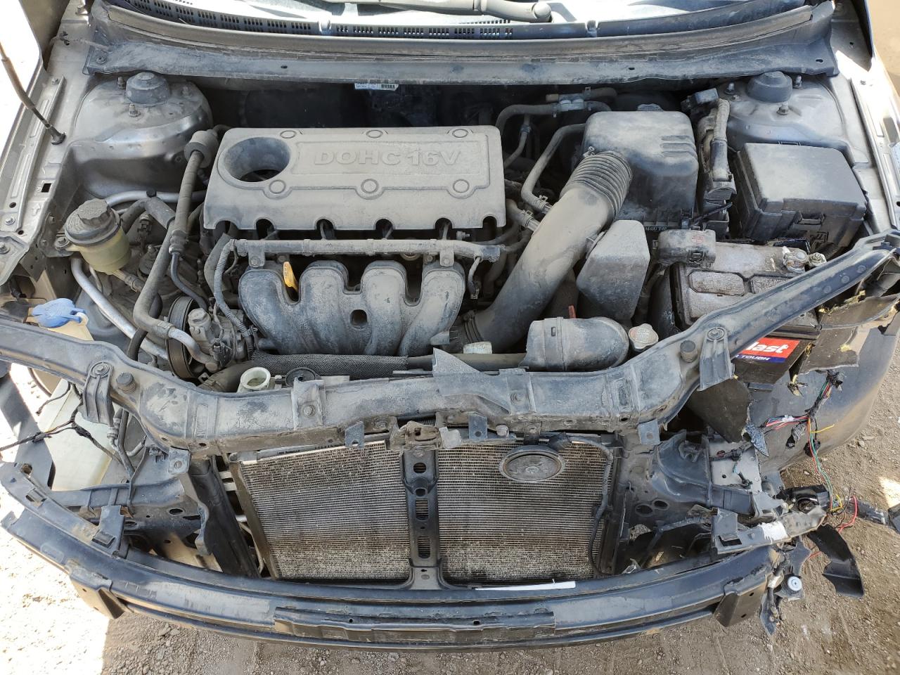 2010 Kia Forte - Image 11