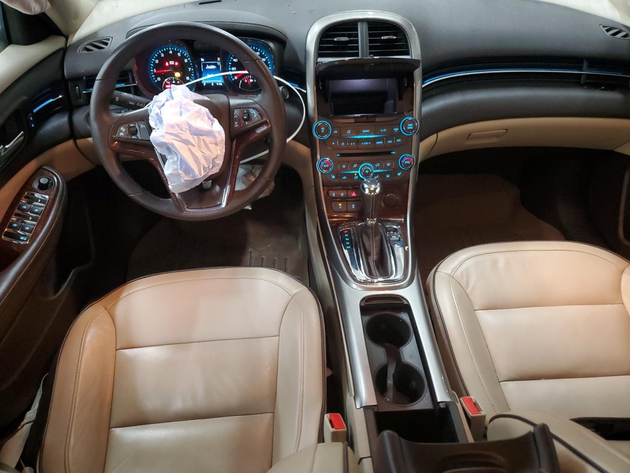 2013 Chevrolet Malibu - Image 8